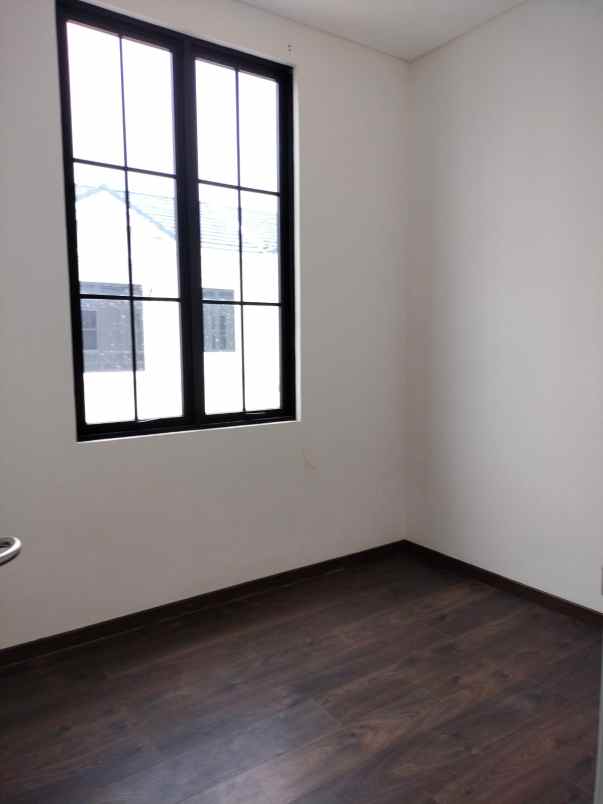 sewa rumah citrine lavon ii tangerang