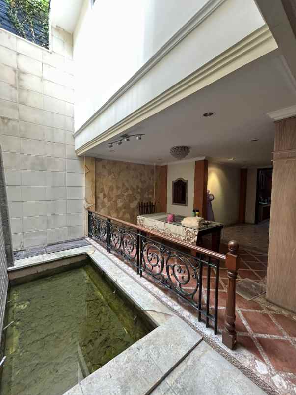 siap huni rumah luas 2 lantai di dharmahusada regency