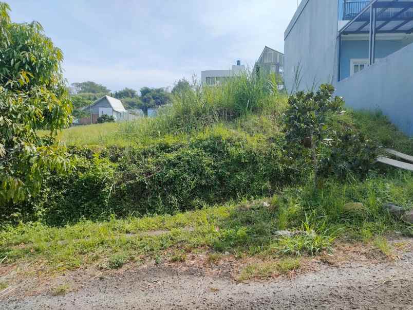 tanah di royal view ciwaruga shm