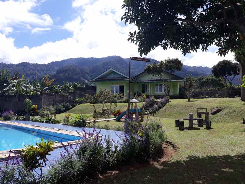 villa jalan cisarua km 80 puncak