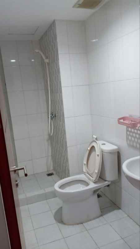 apartemen gunawangsa tidar tower c 2brs