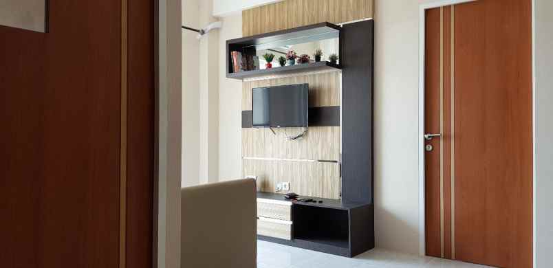 apartemen puncak dharmahusada strategis full furnish