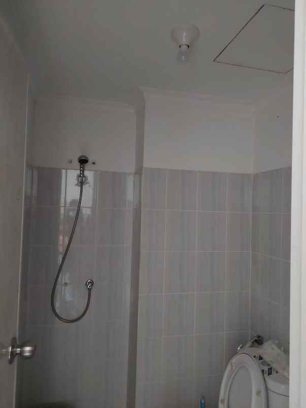 apartemen siap huni puncak cbd tower a