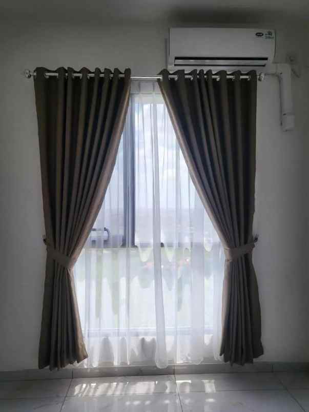di sewa tahunan apartemen sky house alam sutera studio