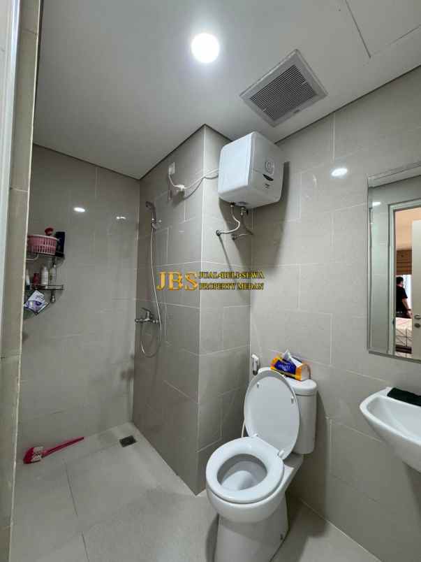 dijual apartemen apartemen podomoro city