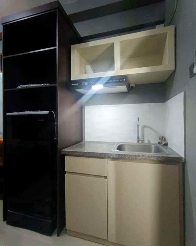 dijual apartemen gunawangsa manyar tower b