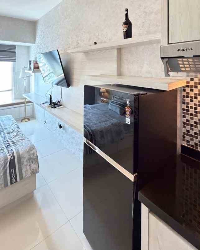 dijual apartemen pakuwon indah