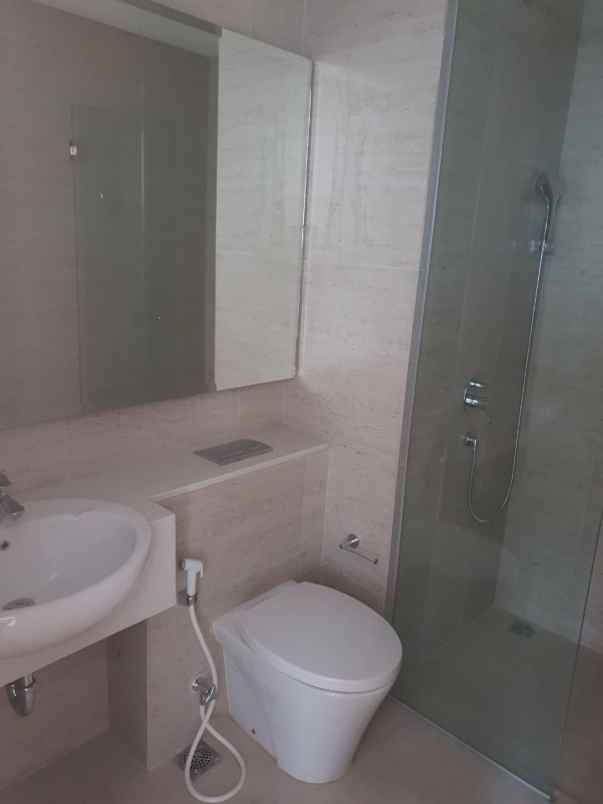 dijual apartemen taman anggrek residence tower calypso