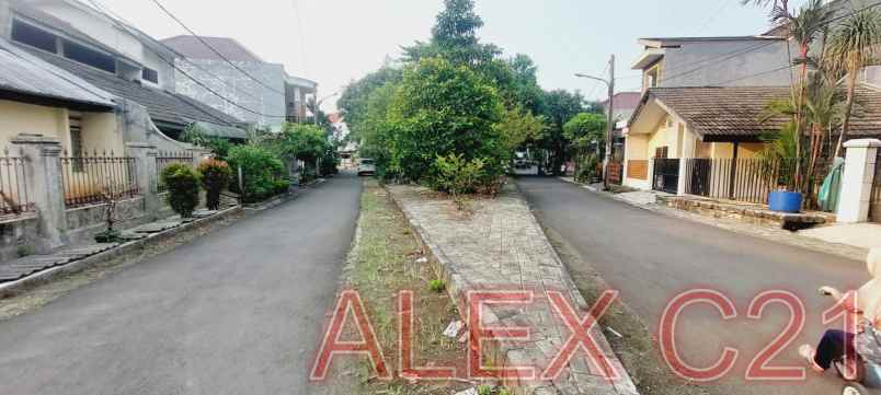 dijual cepat b u rumah baru mewah