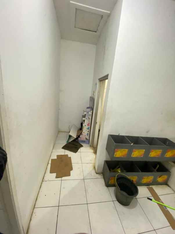 dijual cepat property usaha murah ex toko alfamart
