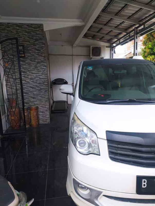 dijual cepat rumah di ciracas