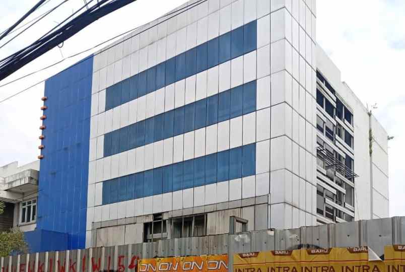 dijual cepat tanah bonus 2 gedung komersial