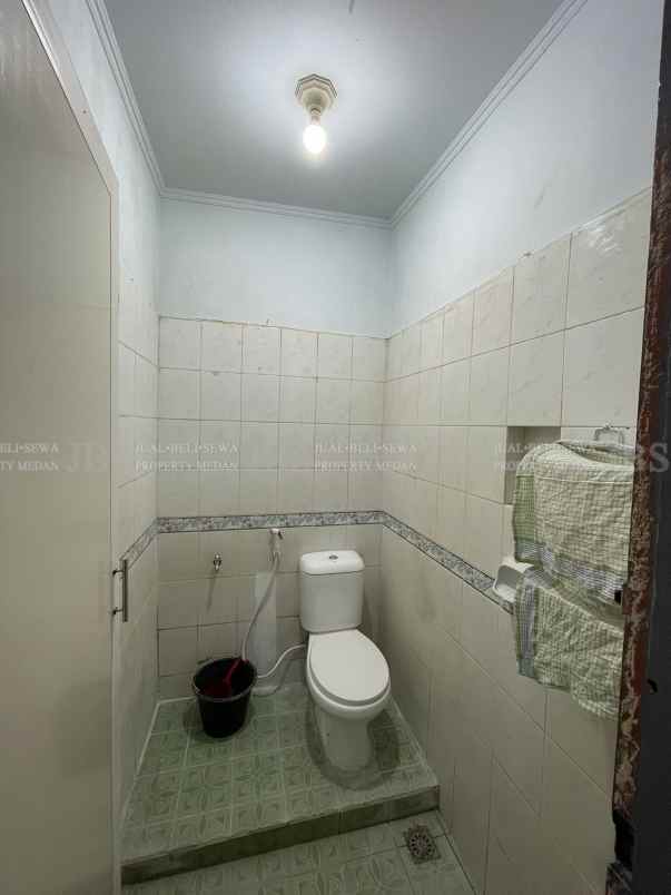 dijual disewakan rumah di komplek cemara hijau medan