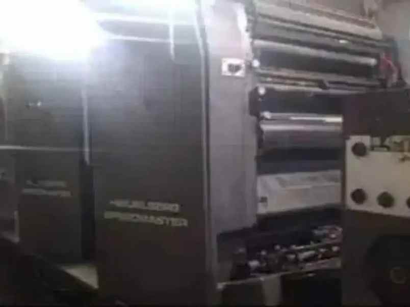 dijual gedung komersial duren sawit pondok bambu