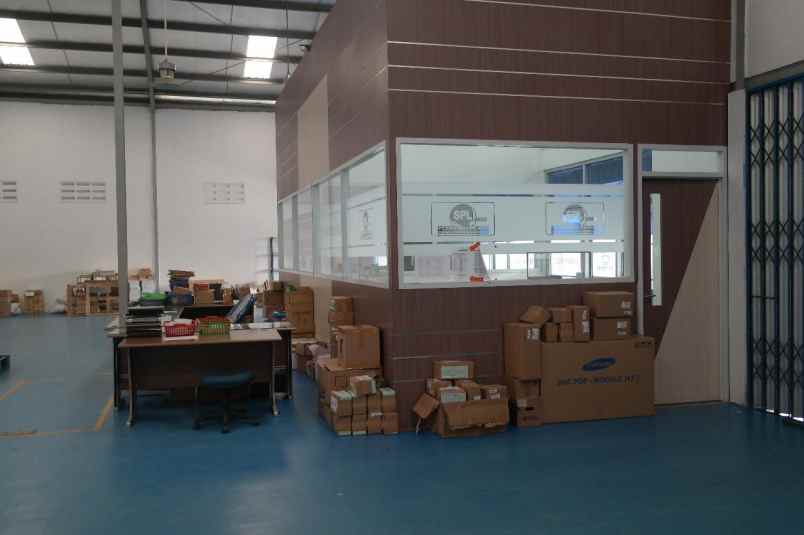 dijual gudang lt 2305 m2 di cakung jakarta timur murah