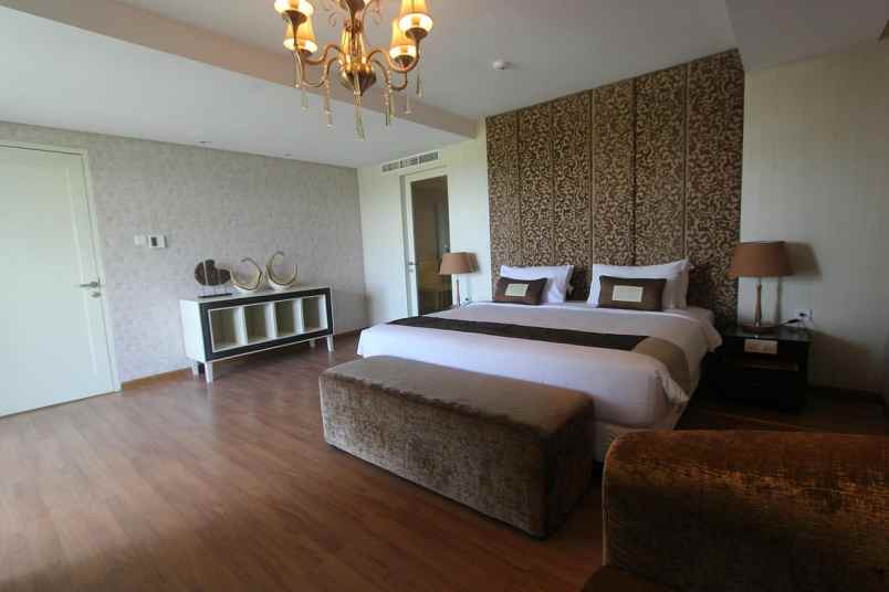 dijual hotel jl bypass ngurah rai