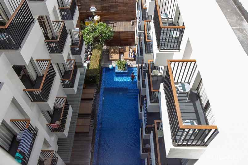 dijual hotel seminyak kec kuta kab