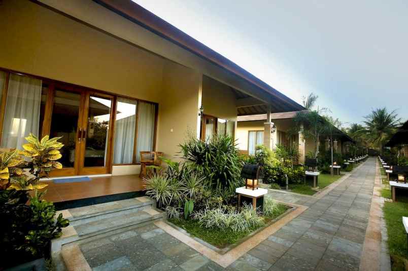 dijual hotel trawangan