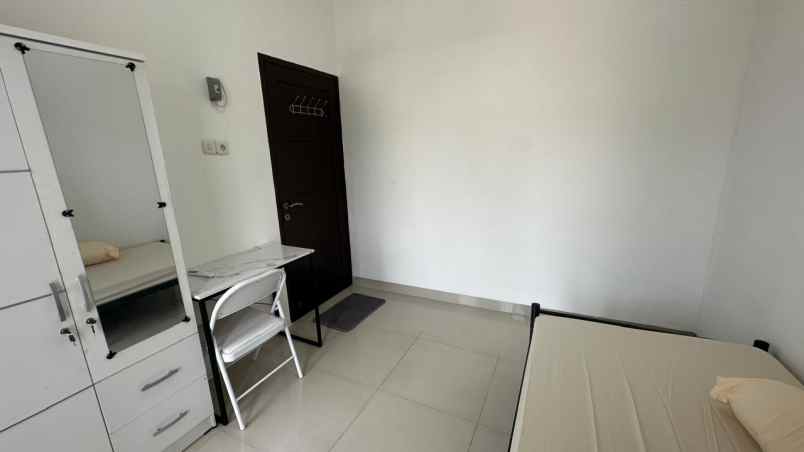 dijual kost lippo cikarang