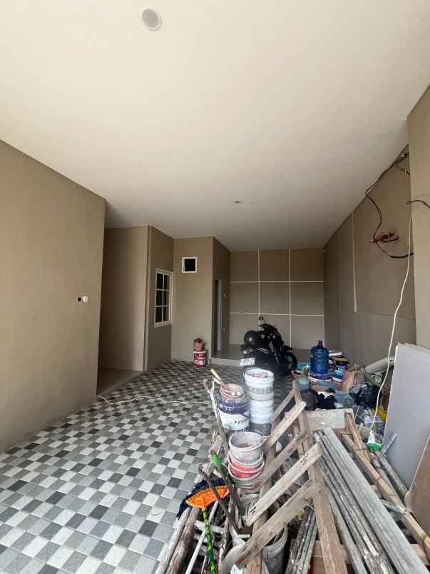 dijual kost lowokwaru
