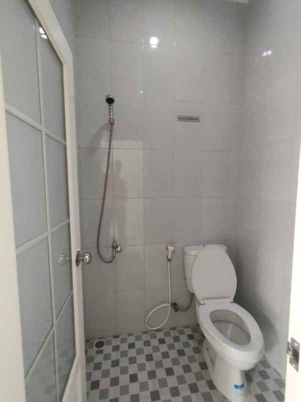 dijual kost sumedang