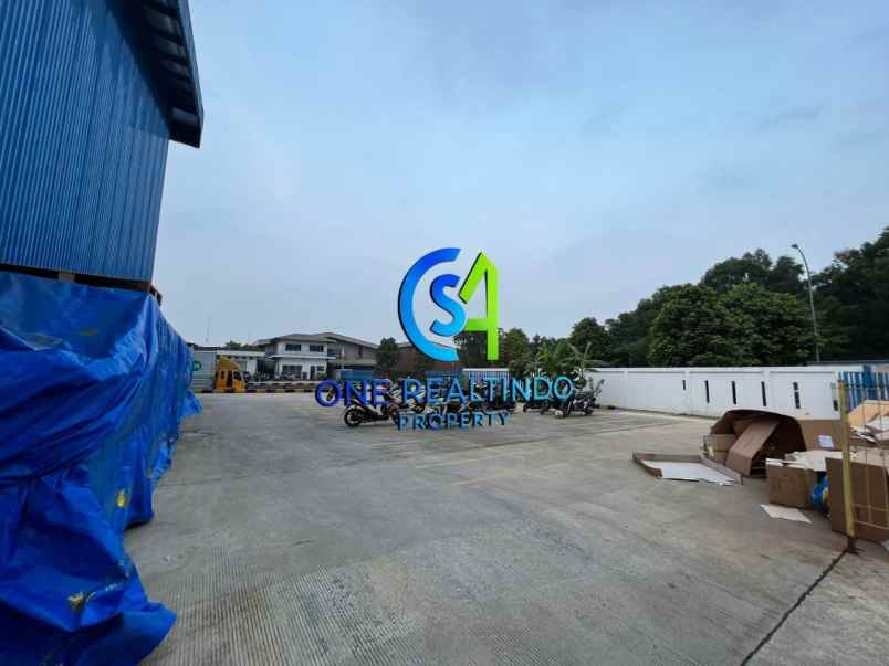 dijual pabrik atau gudang lokasi delta silicon