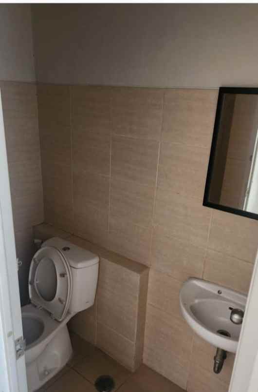 dijual ruko bagus di ruby summarecon bekasi