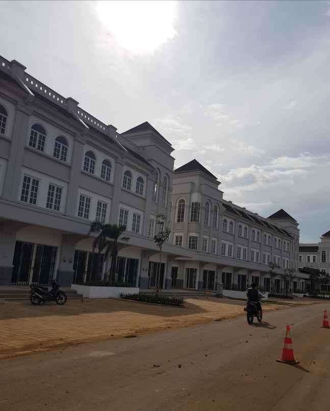 dijual ruko gudang kantor buah batu