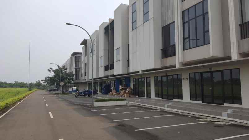 dijual ruko gudang kantor gravitas lavon swancity