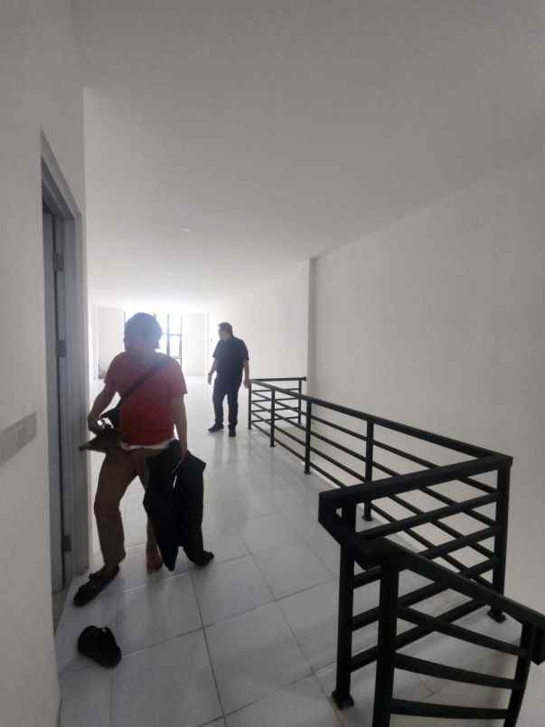 dijual ruko gudang kantor gravitas lavon swancity