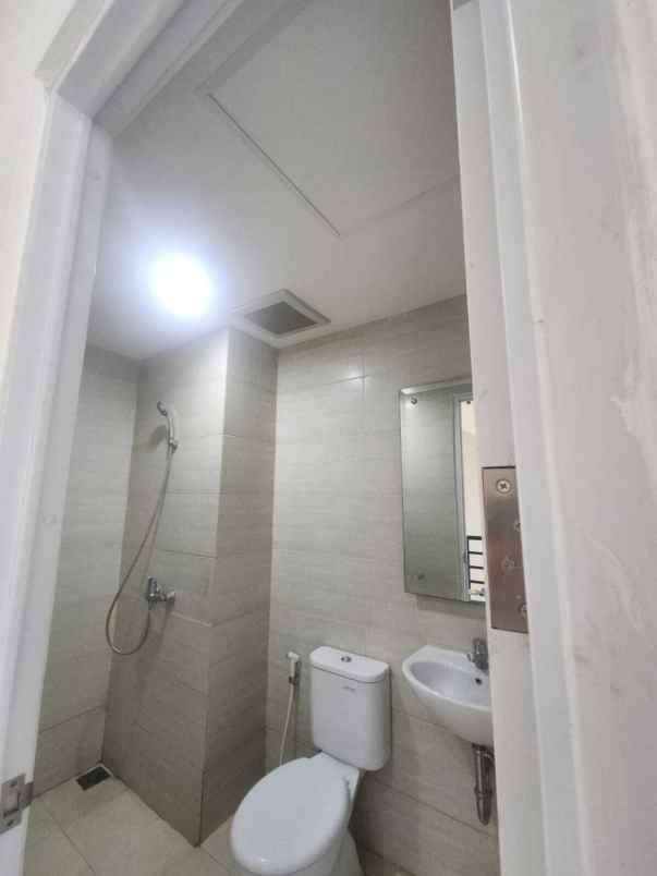 dijual ruko gudang kantor gravitas lavon swancity