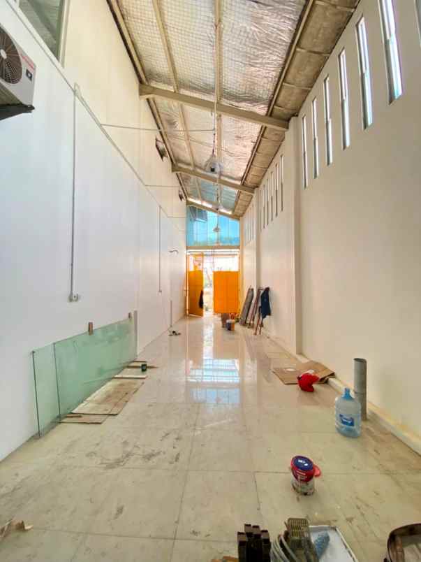 dijual ruko gudang kantor jalan raya kaliabang