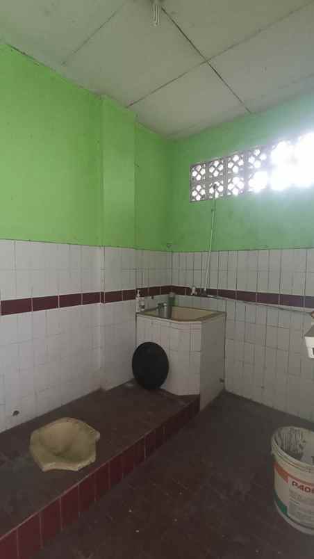 dijual ruko gudang kantor jl letjend suprapto kemayoran