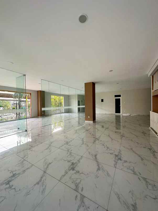 dijual ruko gudang kantor kalimalang