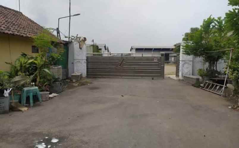 dijual ruko gudang kantor mancar kec peterongan kab