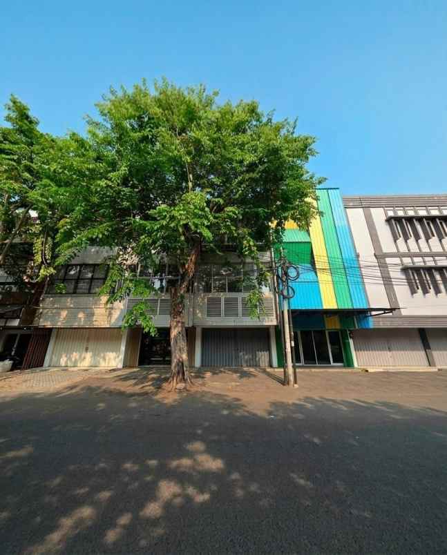 dijual ruko gudang kantor manyar kertoarjo