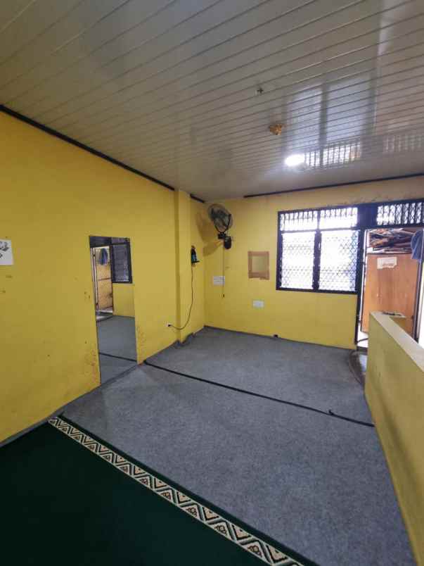 dijual ruko gudang kantor pasar tengah