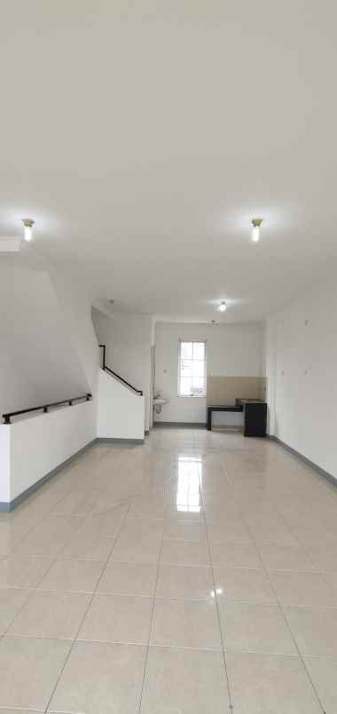 dijual ruko gudang kantor sentra niaga kota harapan