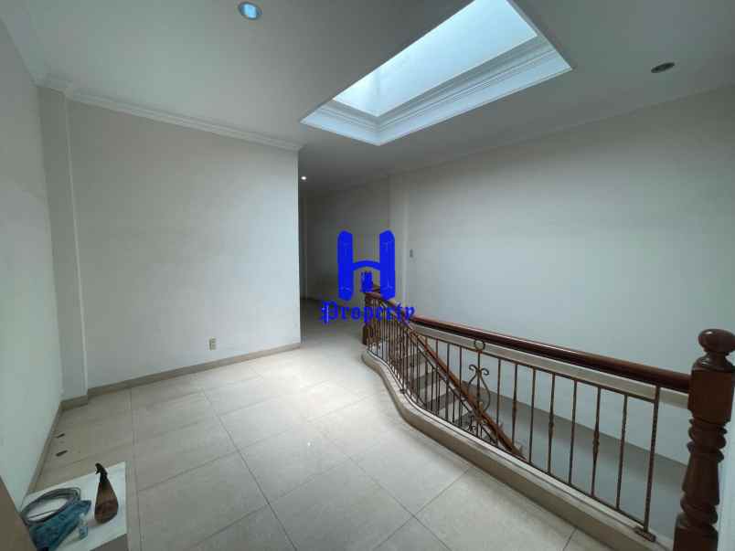 dijual ruko siap huni di jalan banda aceh medan