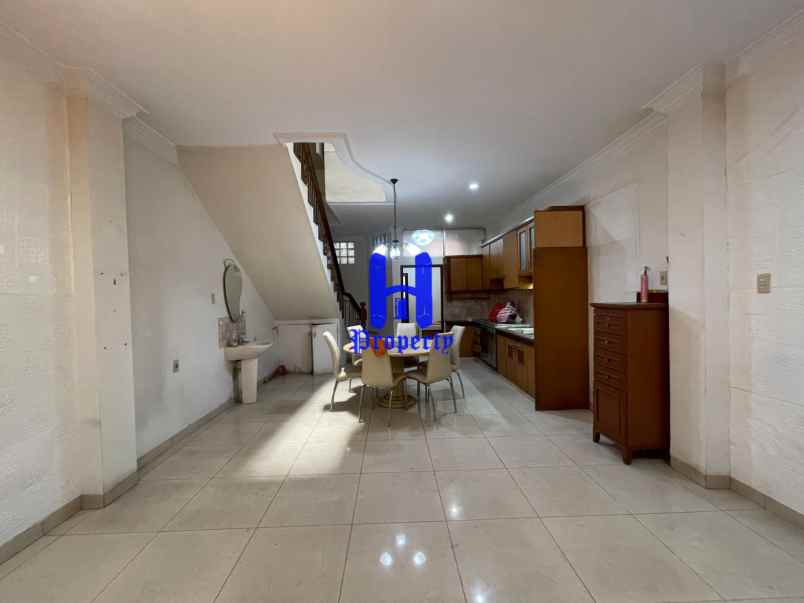 dijual ruko siap huni di jalan banda aceh medan