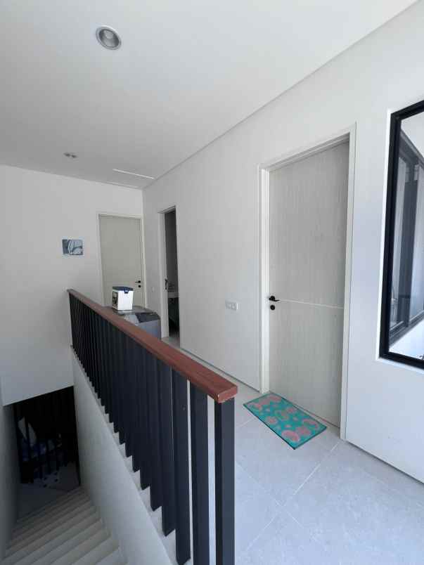 dijual rumah akeno grand kenjeran