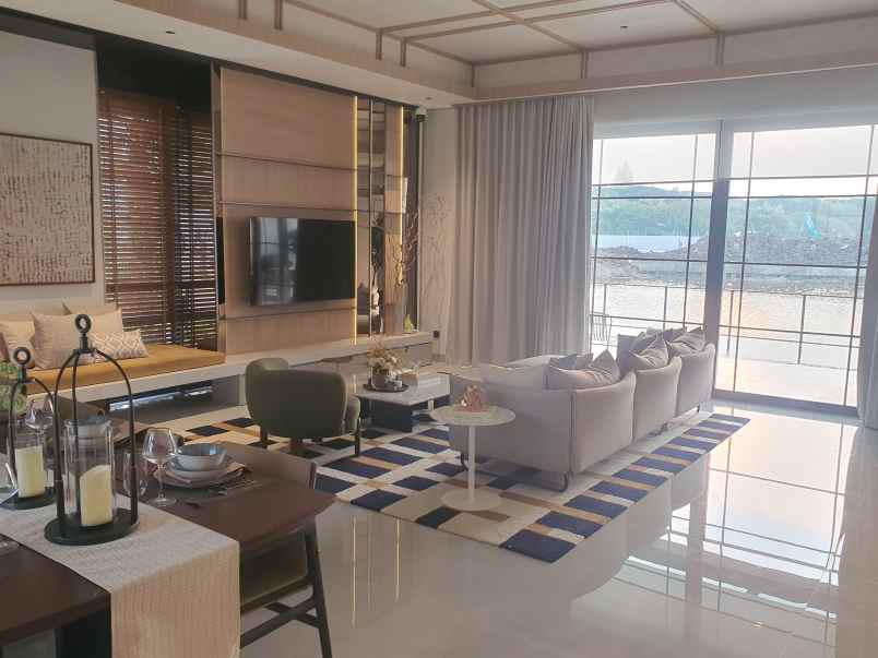 dijual rumah allegra casa de lago lippo