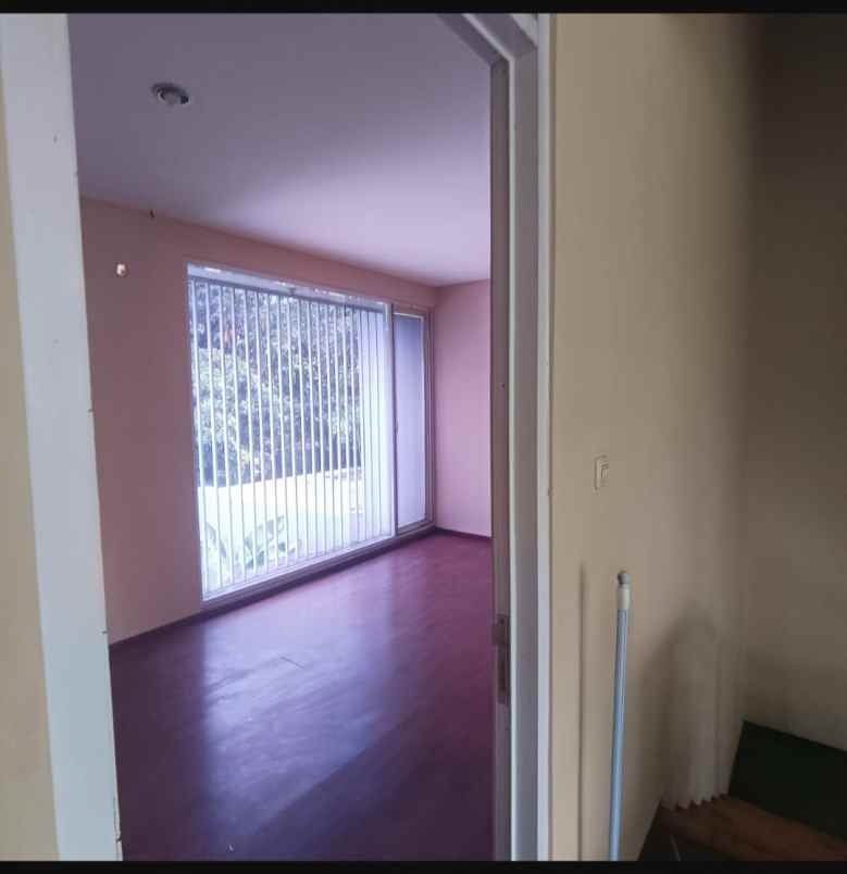 dijual rumah arcamanik