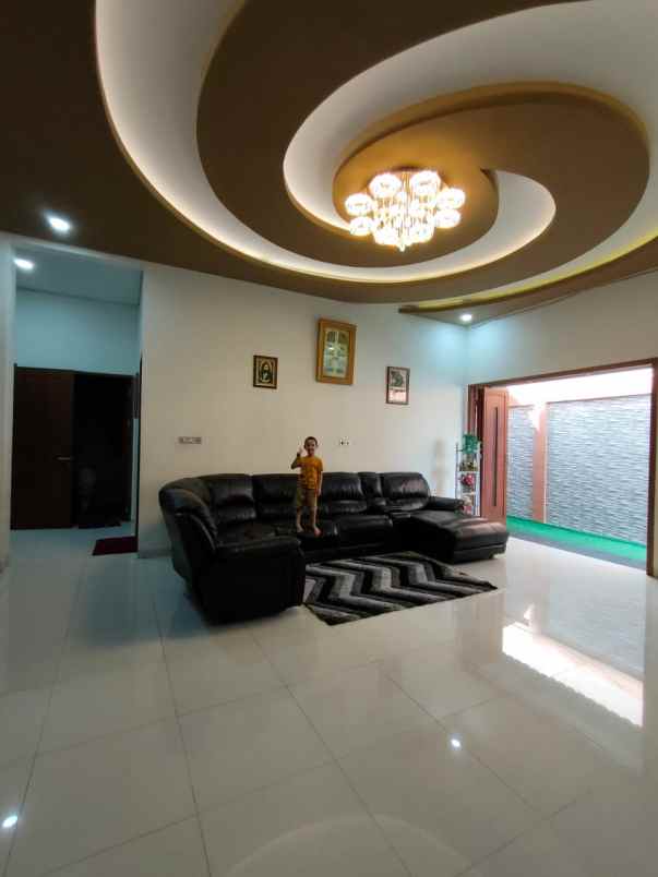 dijual rumah asoka town house cawang