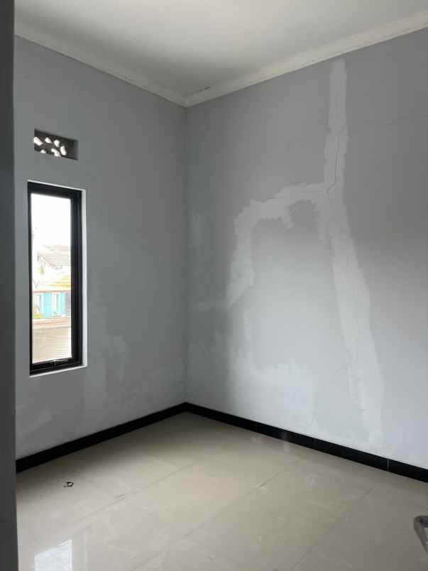 dijual rumah bagus siaphuni di harapan indah 1 bekasi