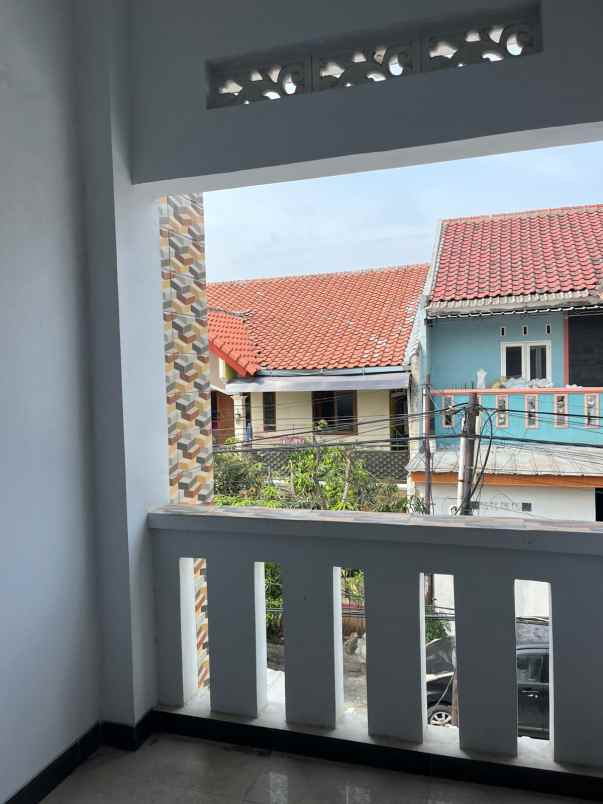 dijual rumah bagus siaphuni di harapan indah 1 bekasi