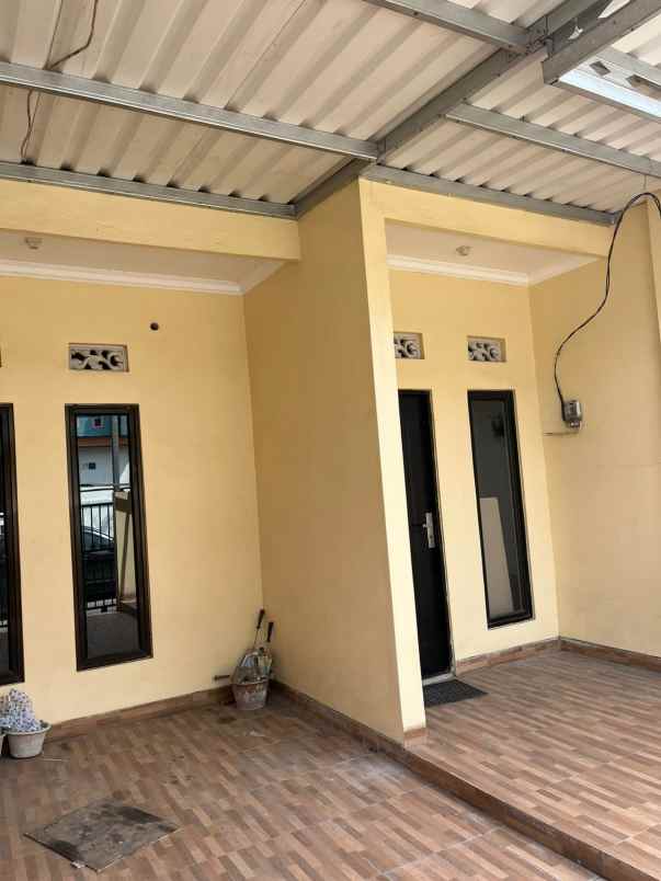 dijual rumah bagus siaphuni di harapan indah 1 bekasi