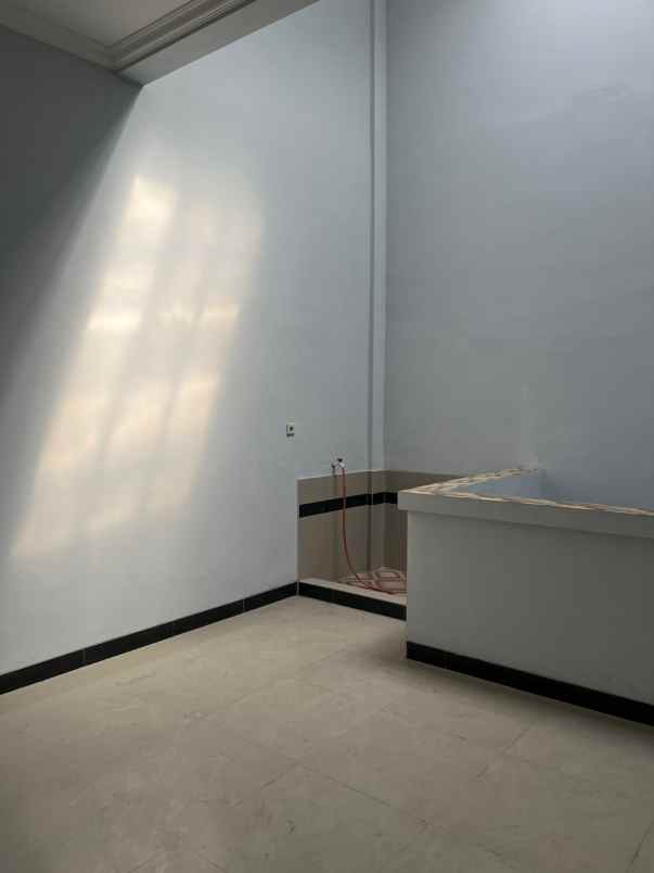 dijual rumah bagus siaphuni di harapan indah 1 bekasi