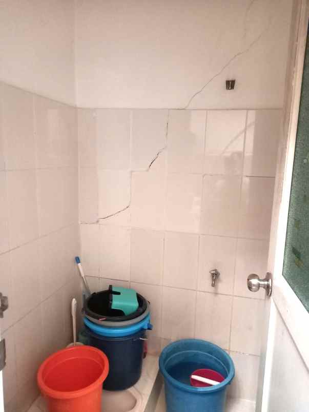 dijual rumah bangun cipta sarana bcs