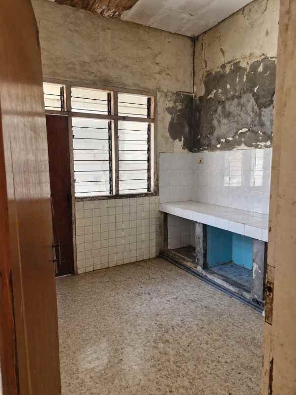 dijual rumah baratajaya surabaya pusat